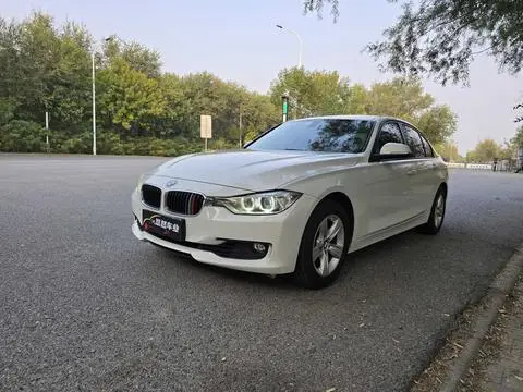 BMW 3 Series 2013 — фото 1