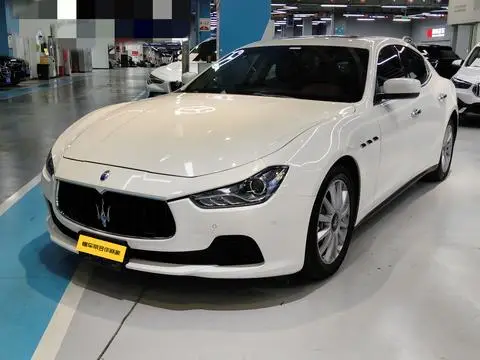 Maserati Ghibli 2014 — фото 1