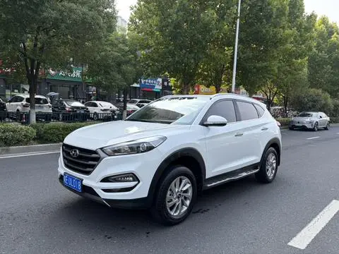 Hyundai 途胜 2015