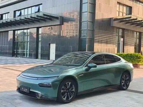 XPeng 小鹏P7 2021