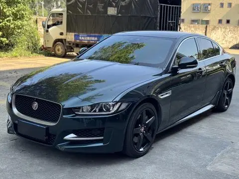 Jaguar XE 2015