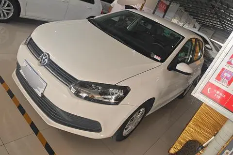 Volkswagen Polo 2018 — фото 1