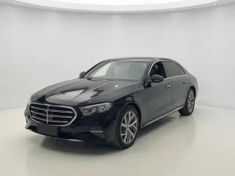 Mercedes-Benz E-Class 2024