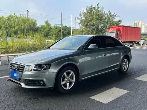Audi A4L 2011