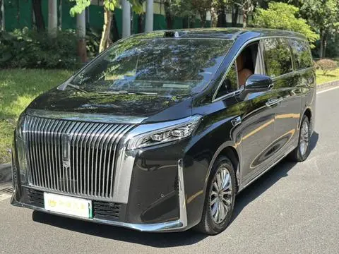 Wey 高山 PHEV 2025