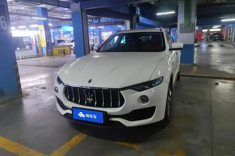 Maserati Levante 2016 — фото 1