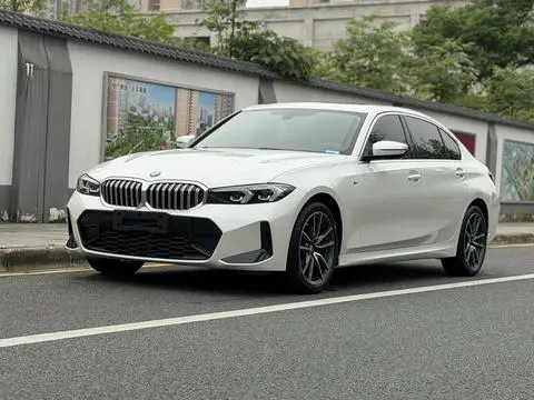 BMW 3 Series 2023 — фото 1