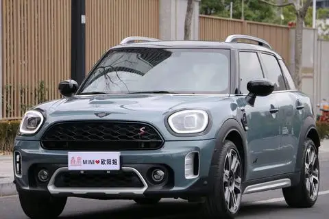 MINI COUNTRYMAN 2023
