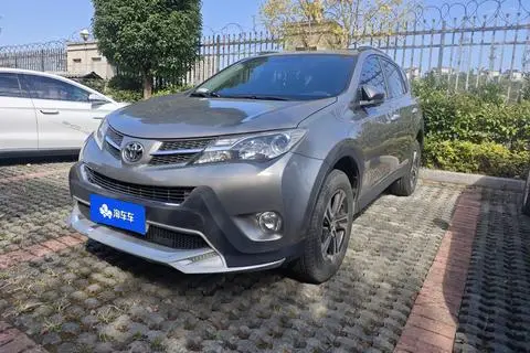Toyota RAV4 2015