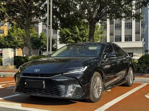 Toyota Camry 2024