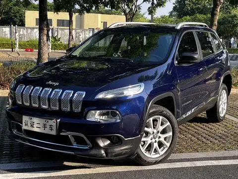 Jeep 自由光 2016