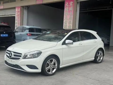Mercedes-Benz A-Class 2015