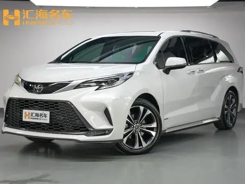 Toyota Granvia 2024