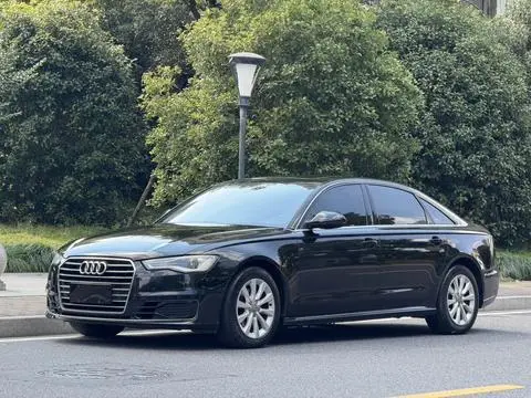 Audi A6L 2016 — фото 1