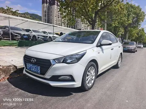 Hyundai 悦纳 2016