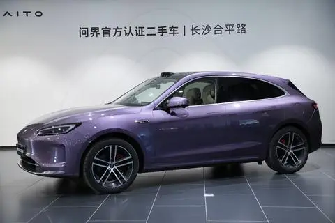 AITO M5 2025