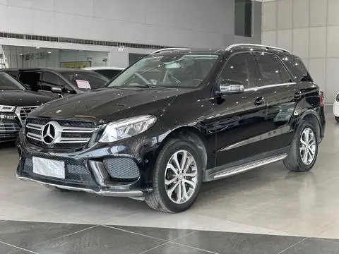 Mercedes-Benz GLE 2015