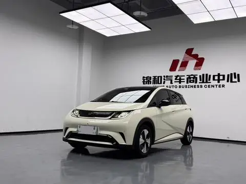 BYD Dolphin 2023 — фото 1
