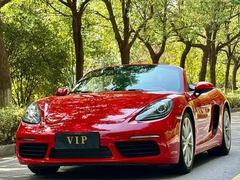Porsche 718 2016