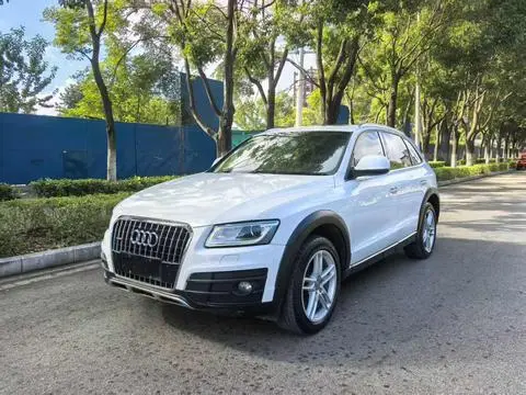 Audi Q5 2018 — фото 1