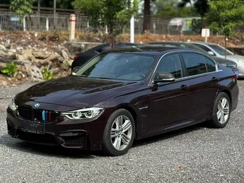 BMW 3 Series 2016 — фото 1