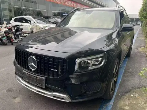 Mercedes-Benz GLB 2021