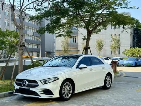 Mercedes-Benz A-Class 2020 — фото 1