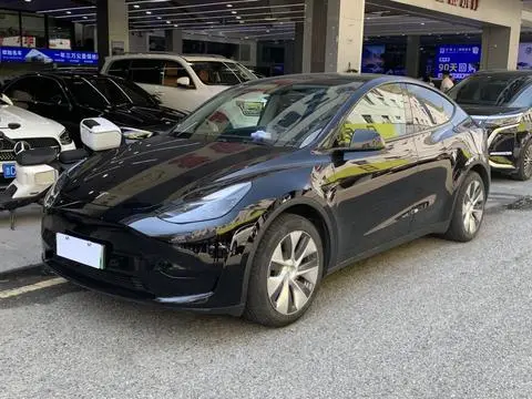 Tesla Model Y 2022 — фото 1
