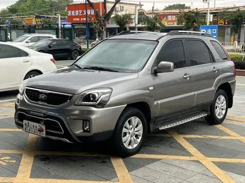 Kia 狮跑 2013