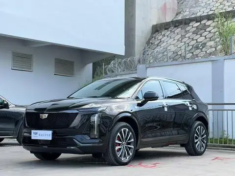 Cadillac XT5 2026