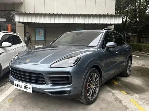Porsche Cayenne 2019 — фото 1