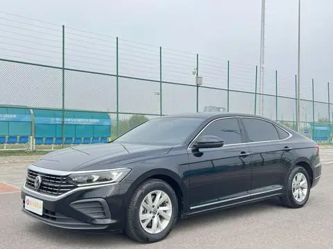 Volkswagen Passat 2022