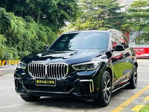 BMW X5 2022 — фото 1