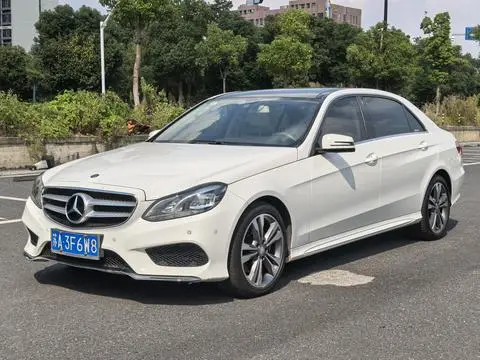 Mercedes-Benz E-Class 2015