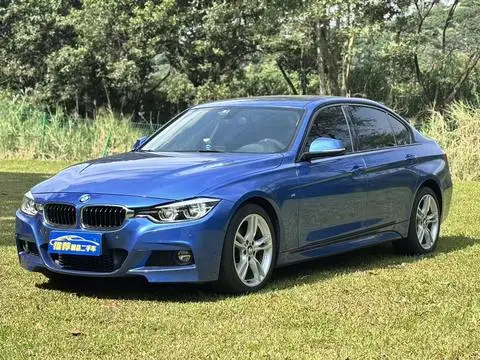 BMW 3 Series 2018 — фото 1