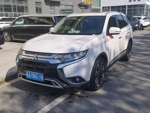 Mitsubishi 欧蓝德 2019