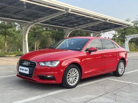 Audi A3 2015 — фото 1