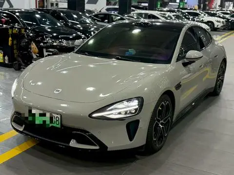 Xiaomi SU7 2024