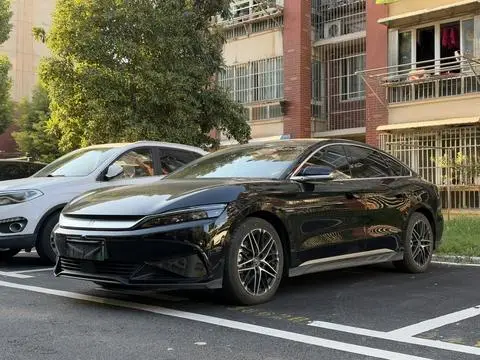 BYD HanEV 2025
