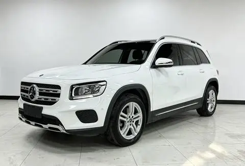 Mercedes-Benz GLB 2021