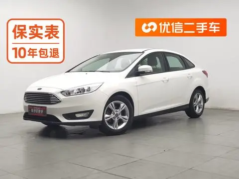 Ford Focus 2015 — фото 1
