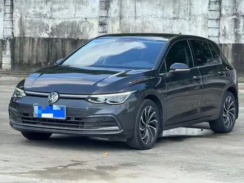Volkswagen Golf 2021