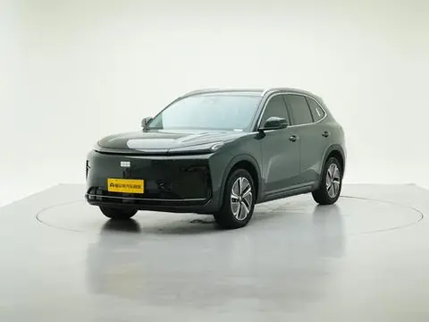 Geely 星舰7 EV 2026 — фото 1