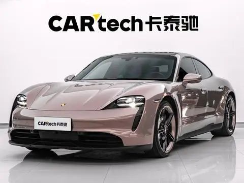 Porsche Taycan 2022