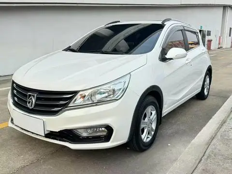 Baojun 310 2016