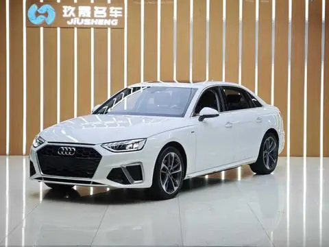 Audi A4L 2020 — фото 1