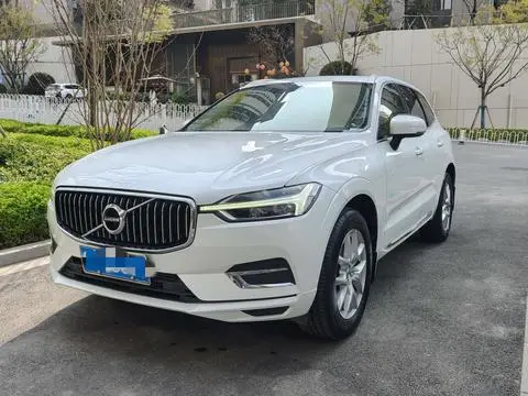 Volvo XC60 2020 — фото 1