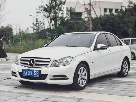 Mercedes-Benz C-Class 2011