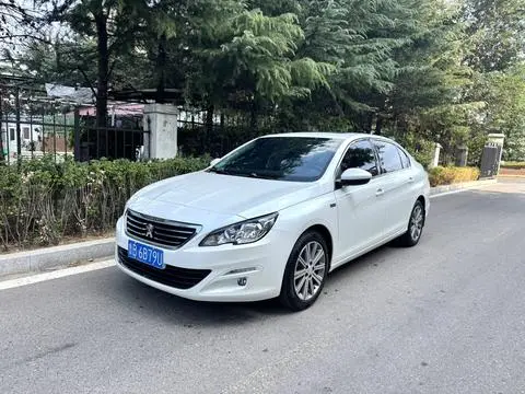 Peugeot 408 2016