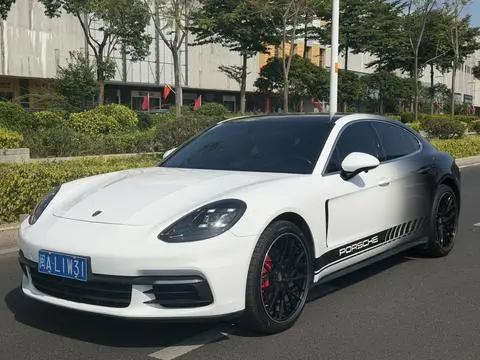 Porsche Panamera 2017